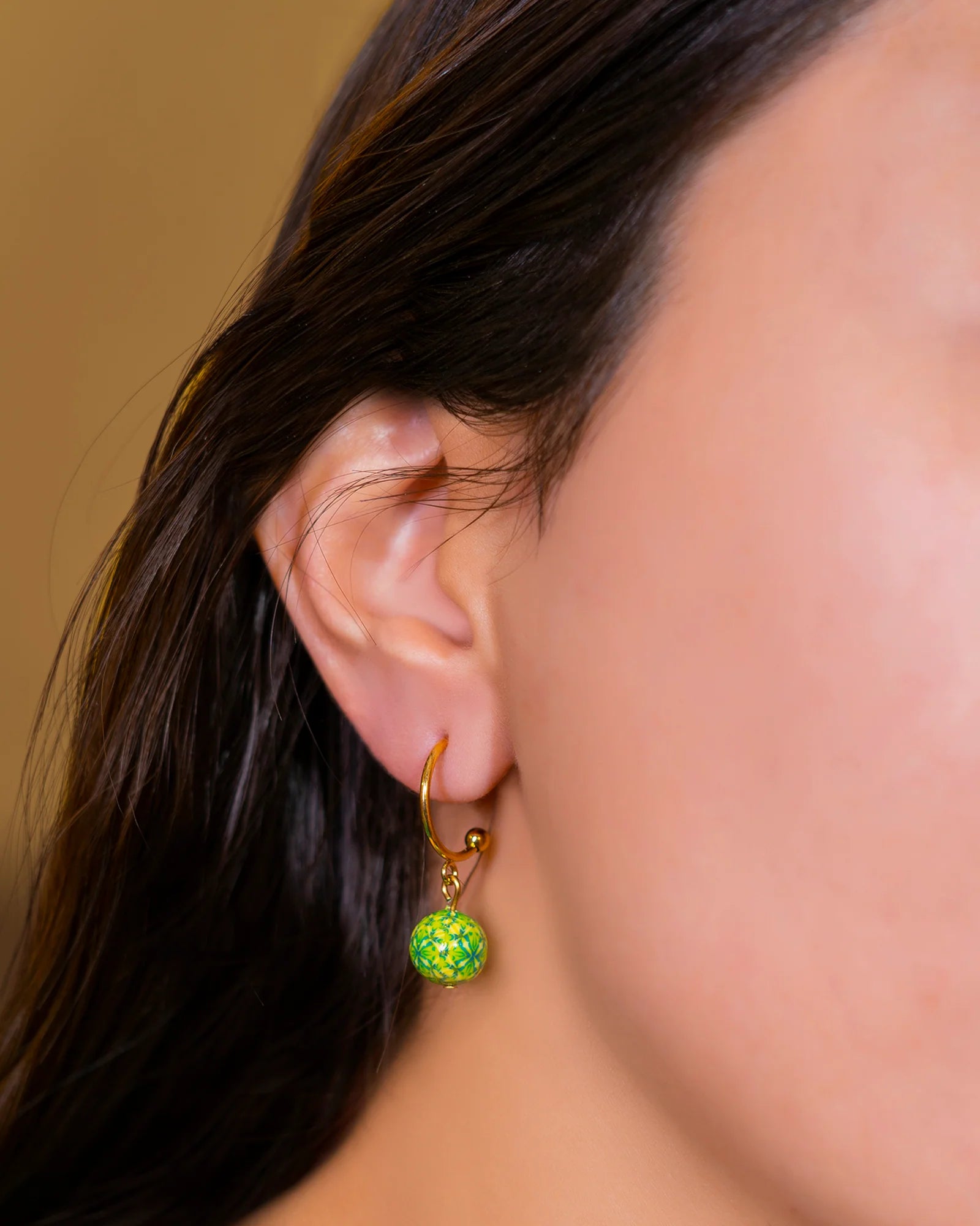 Boucles d’Oreilles Créoles avec Perle